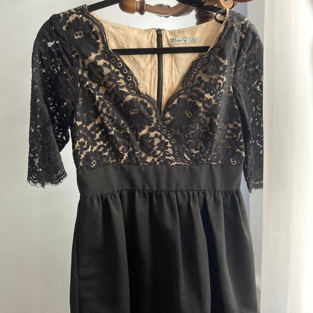 Eliza J 10P Lace Cocktail Dress with Pockets!